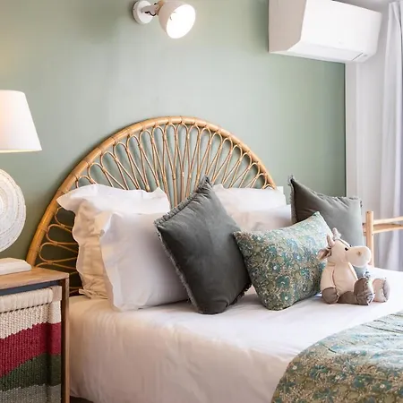 Font Mourier Cogolin