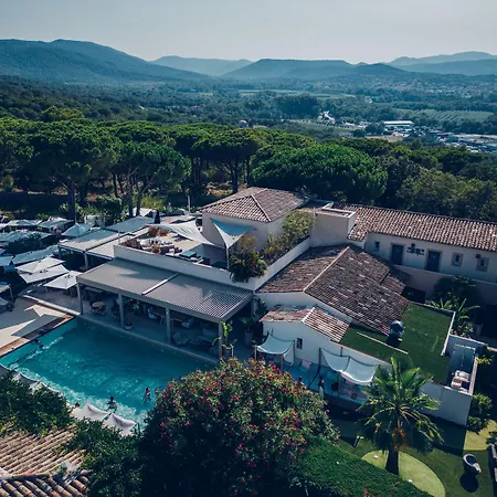 Otel Font Mourier