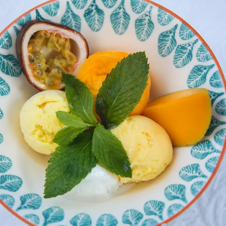 Font Mourier 4* Cogolin