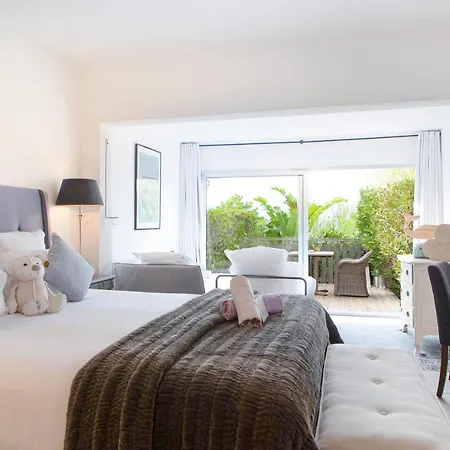 Font Mourier 4* Cogolin